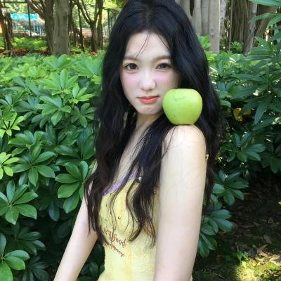 女孩有问题 海报